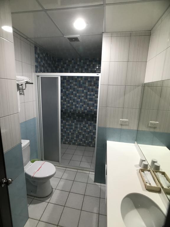 Chang Ti Metropolis Commercial Hotel Чжунли Экстерьер фото